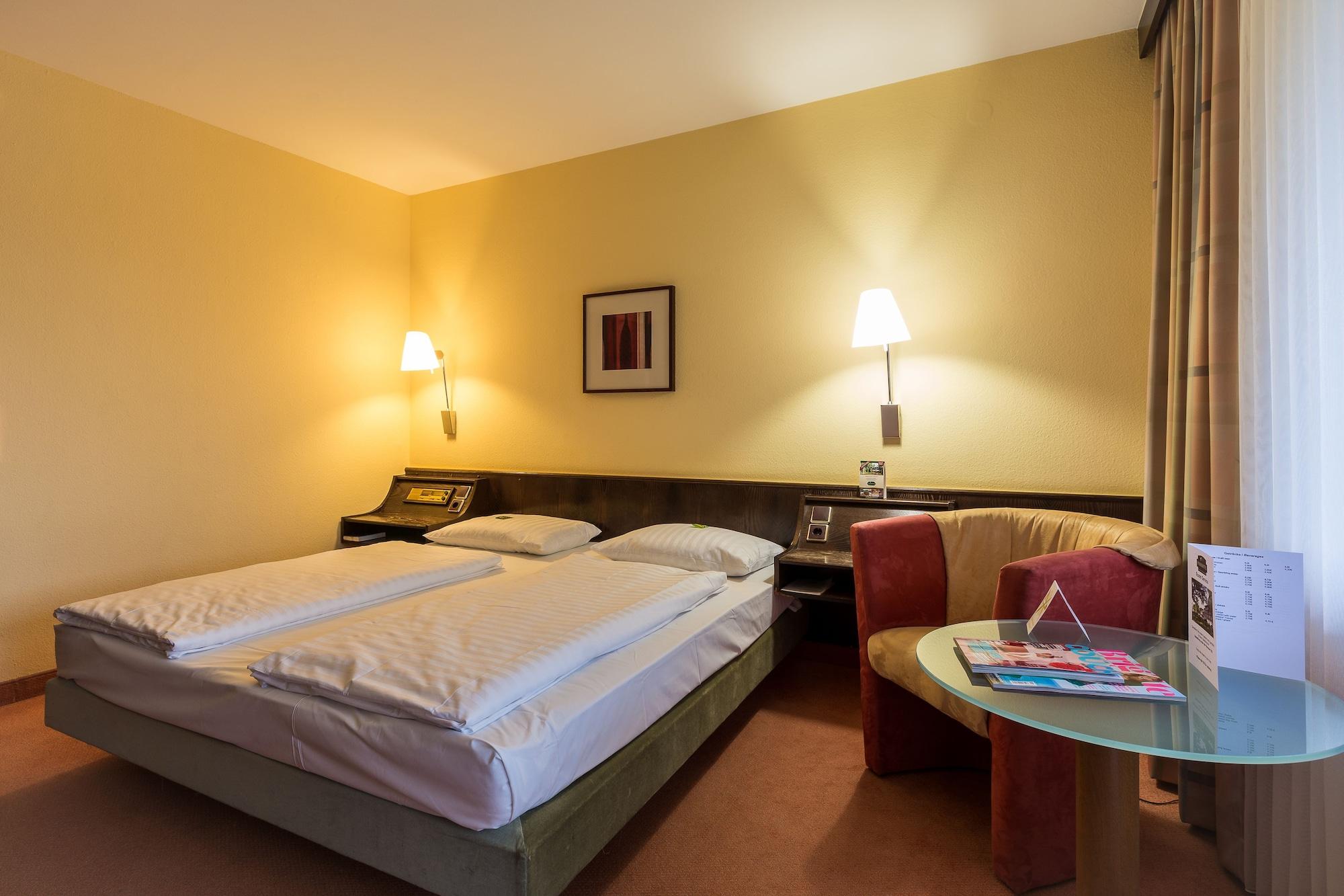 Parkhotel Frankfurt-Roedermark Родґау Екстер'єр фото